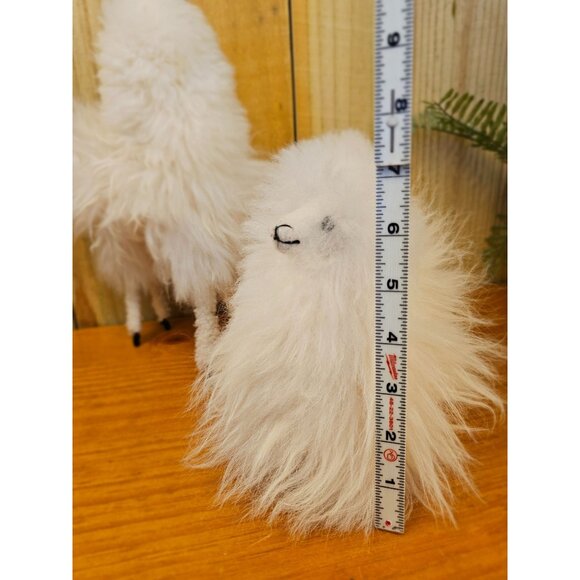 Handcrafted Peruvian Alpaca Wool Figurines - Picture 5 of 12